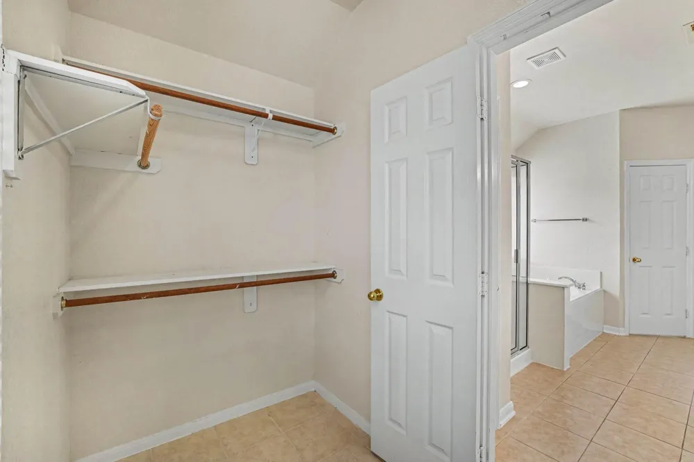 9315 Dewmont Lane Houston, TX 77070