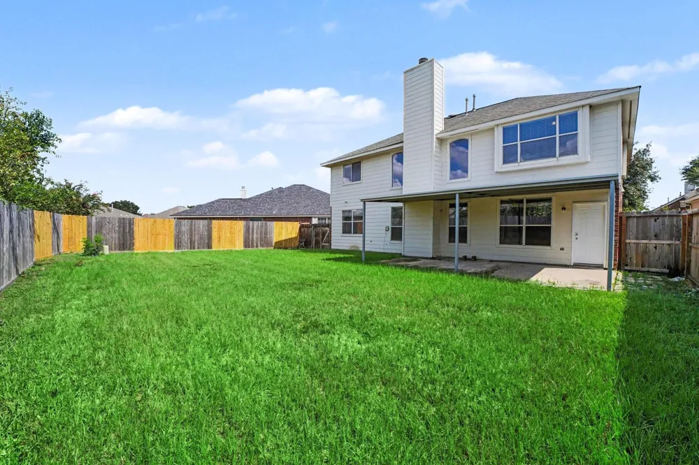 9315 Dewmont Lane Houston, TX 77070