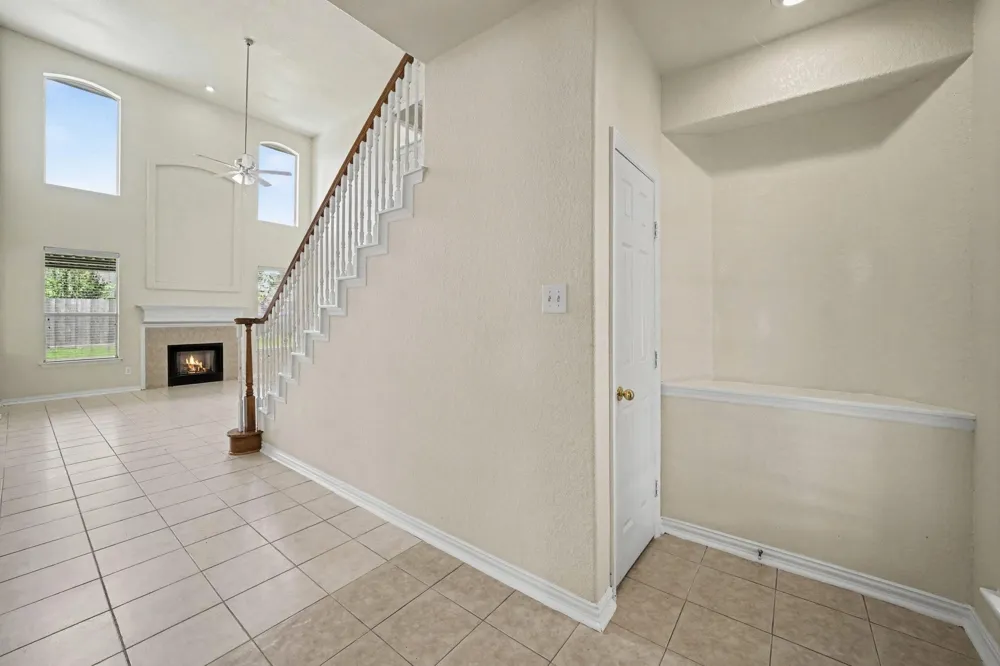 9315 Dewmont Lane Houston, TX 77070
