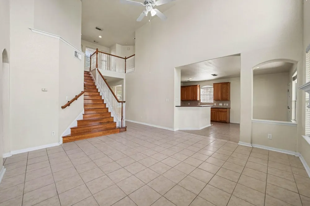 9315 Dewmont Lane Houston, TX 77070