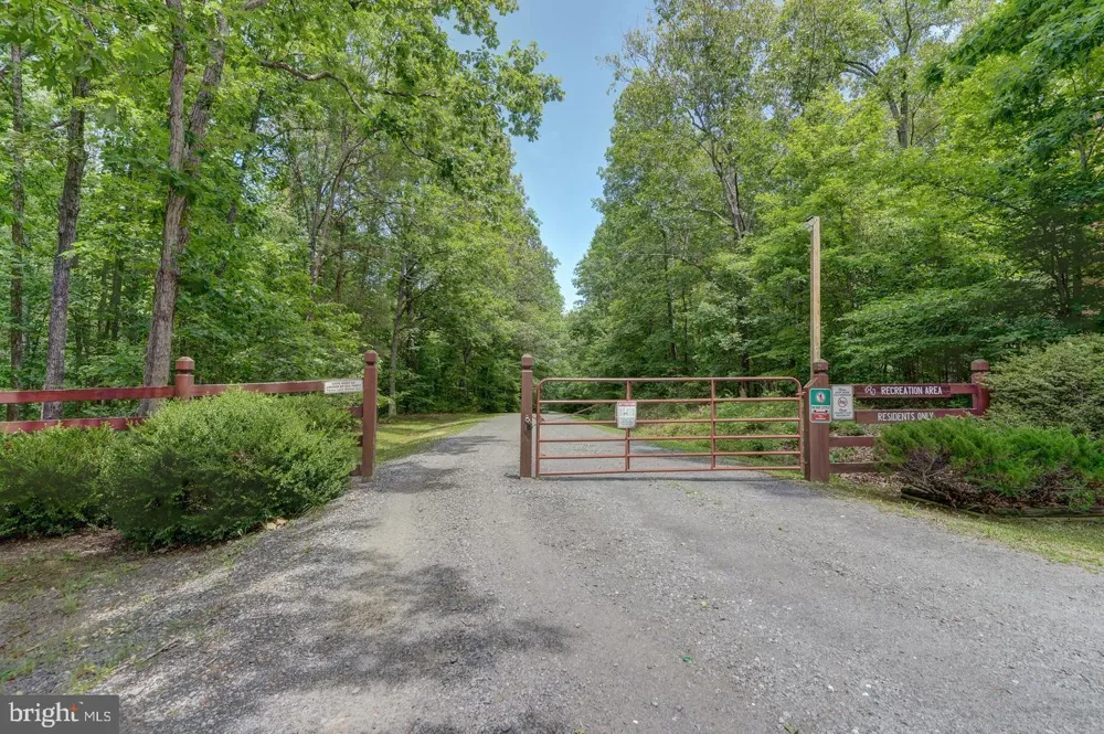 15308 DRUMMERS LANE Orange, VA 22960