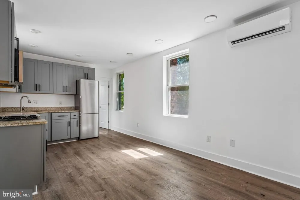 1821 T STREET NW Washington, DC 20009