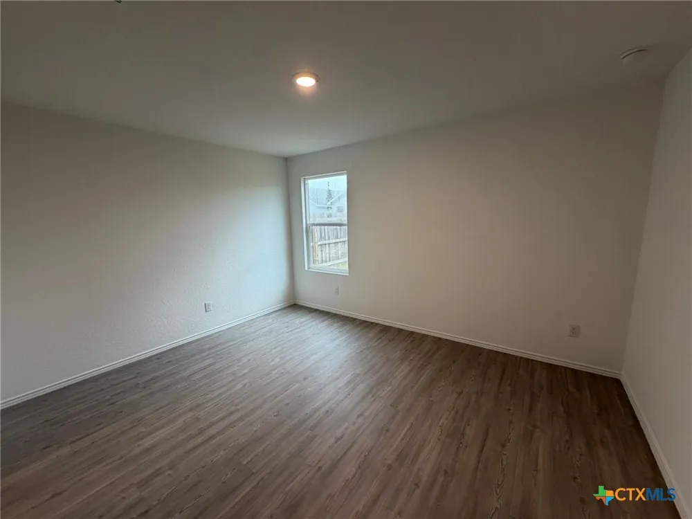 5938 Antonio Place Seguin, TX 78155