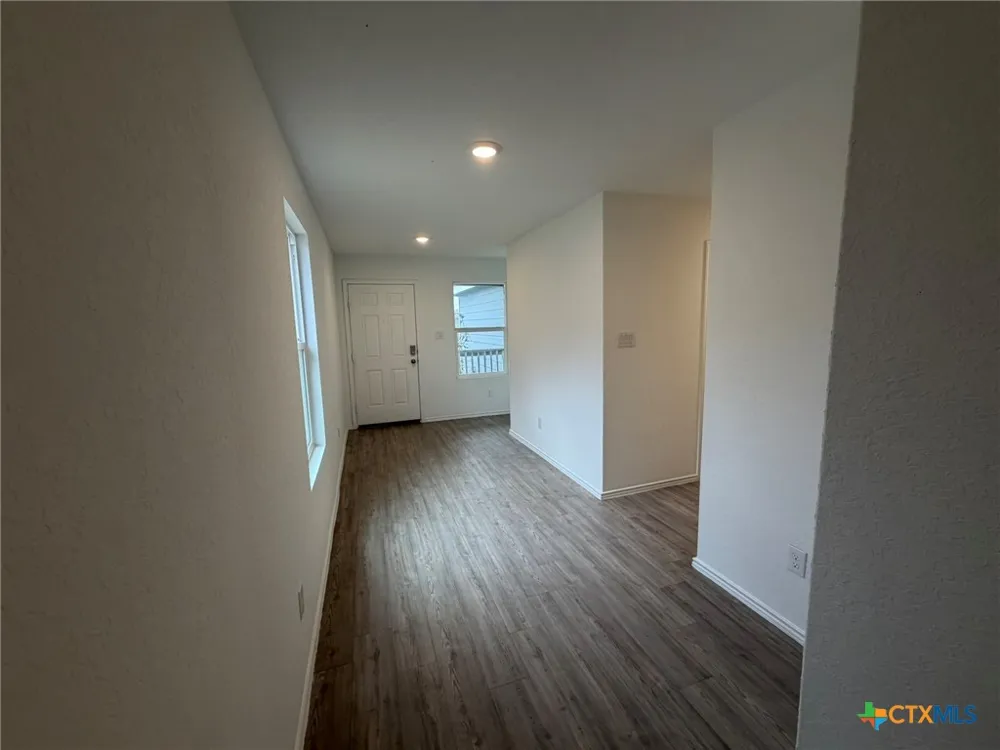 5938 Antonio Place Seguin, TX 78155