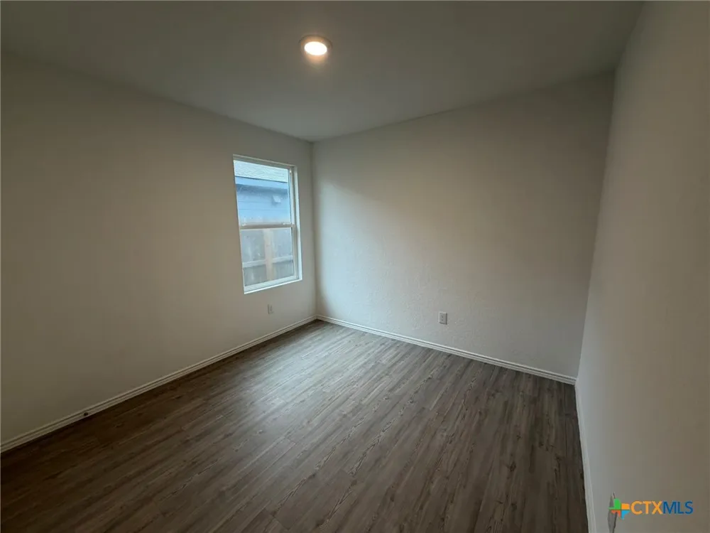 5938 Antonio Place Seguin, TX 78155