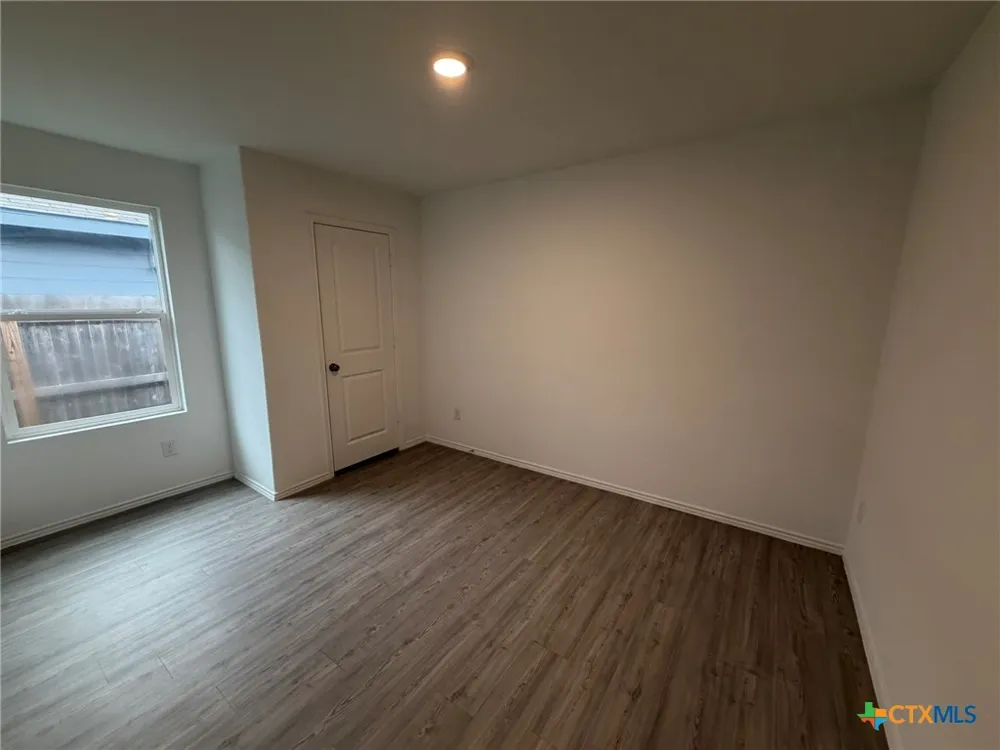 5938 Antonio Place Seguin, TX 78155
