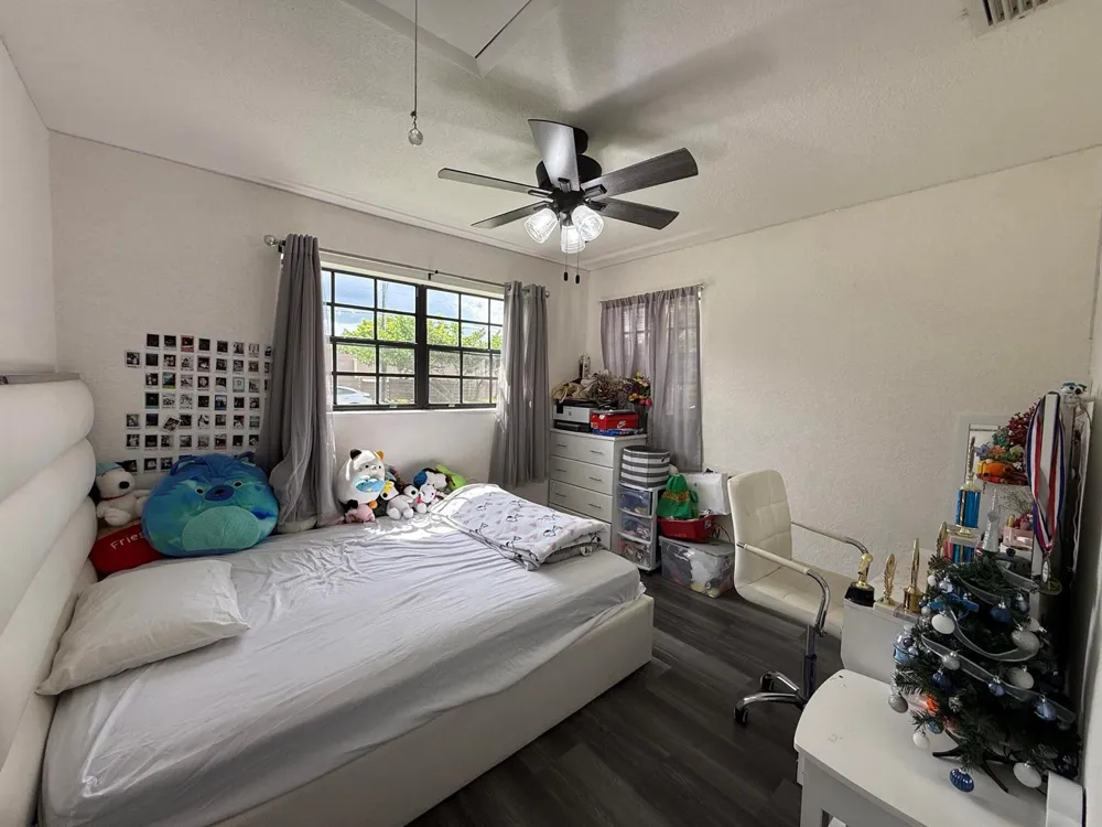 761 NW 183RD DRIVE Miami Gardens, FL 33169