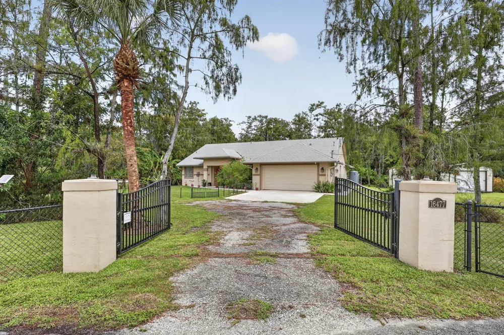 16477 Orange Boulevard Loxahatchee, FL 33470
