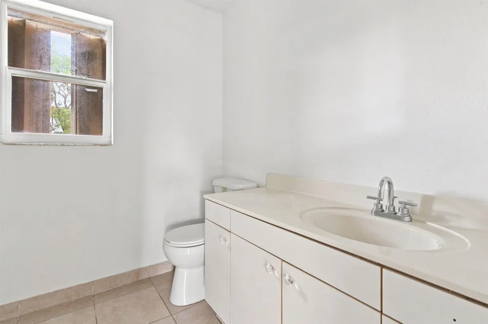 399 SW 14TH STREET Deerfield Beach, FL 33441