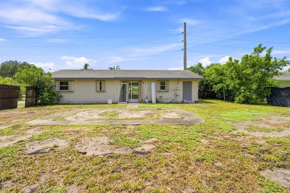 399 SW 14TH STREET Deerfield Beach, FL 33441