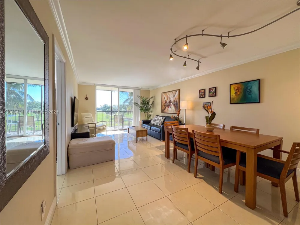 8900 Washington Blvd #401A Pembroke Pines, FL 33025