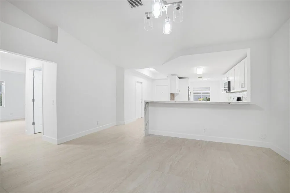 4112 Pine Ridge Lane Weston, FL 33331