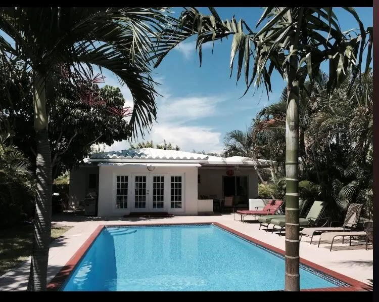 2418 VAN BUREN STREET Hollywood, FL 33020