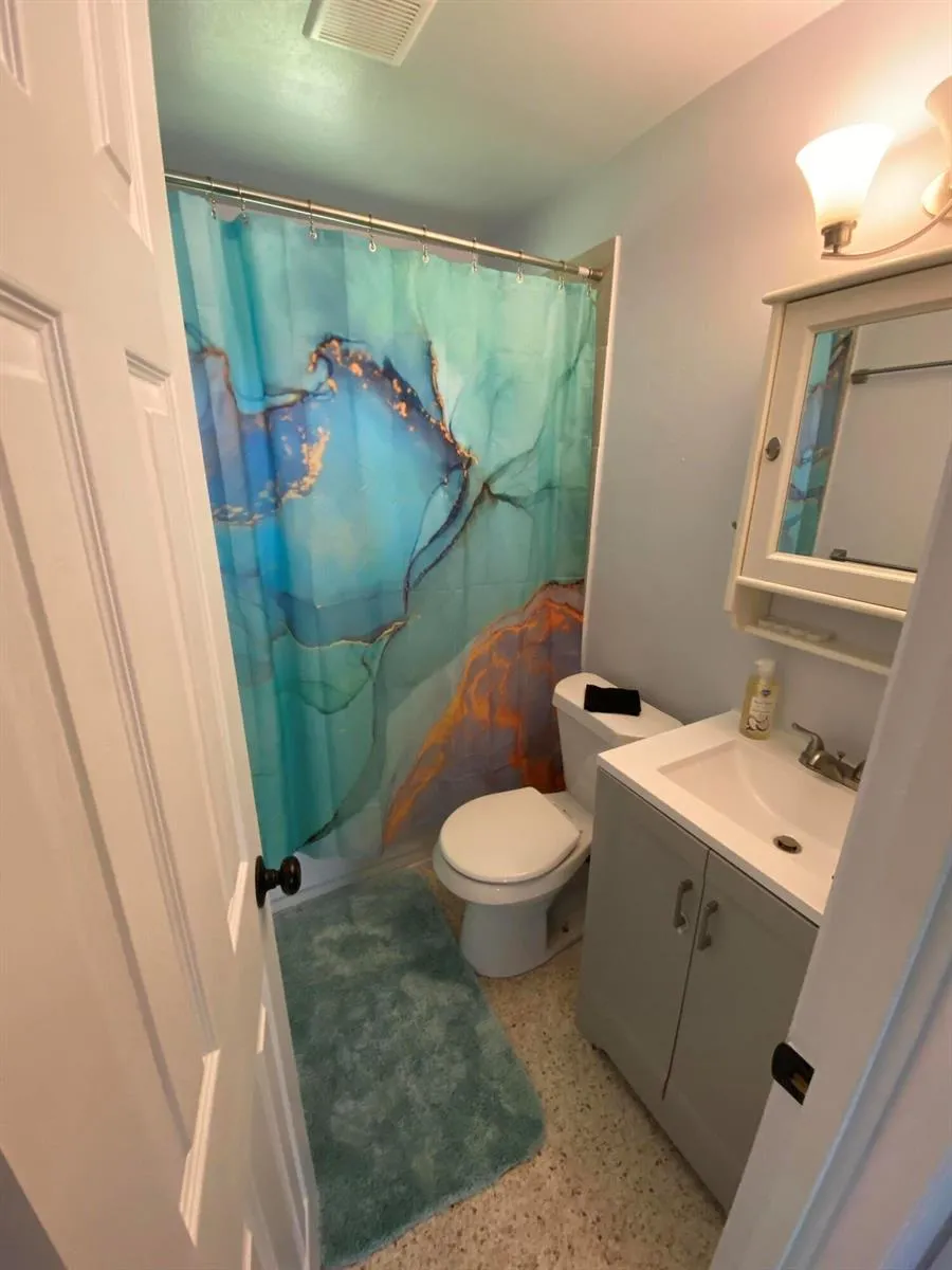 1112 AVENUE E #A Fort Pierce, FL 34950