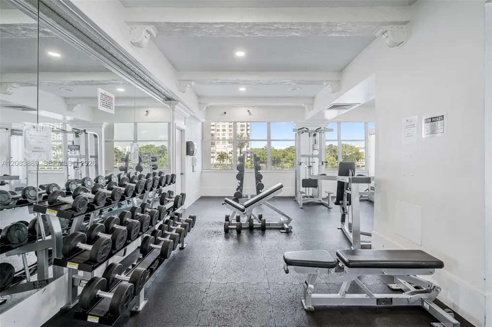 18071 Biscayne Blvd #PH04 & PH03 Aventura, FL 33160