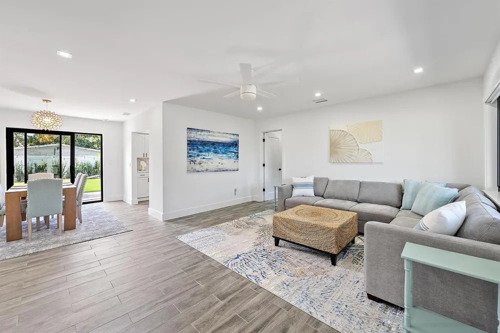 415 PITTSBURGH DRIVE Jupiter, FL 33458