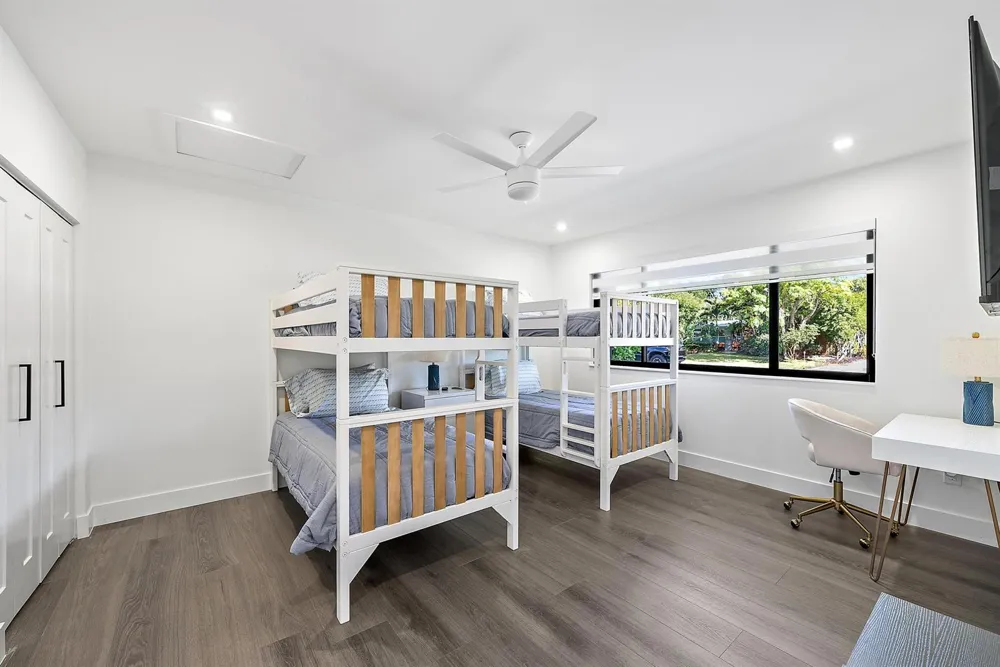 415 PITTSBURGH DRIVE Jupiter, FL 33458