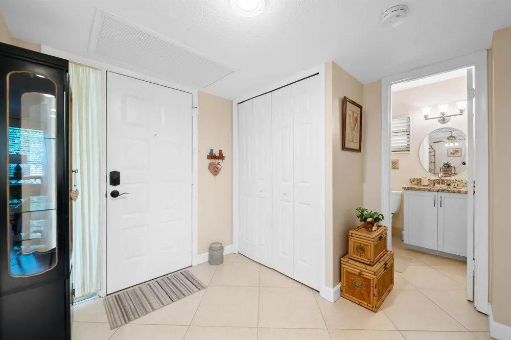 3459 COCOPLUM CIRCLE #3430 Coconut Creek, FL 33063