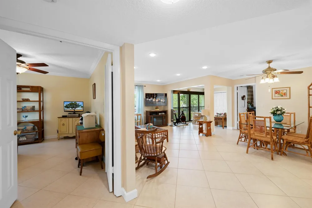 3459 COCOPLUM CIRCLE #3430 Coconut Creek, FL 33063