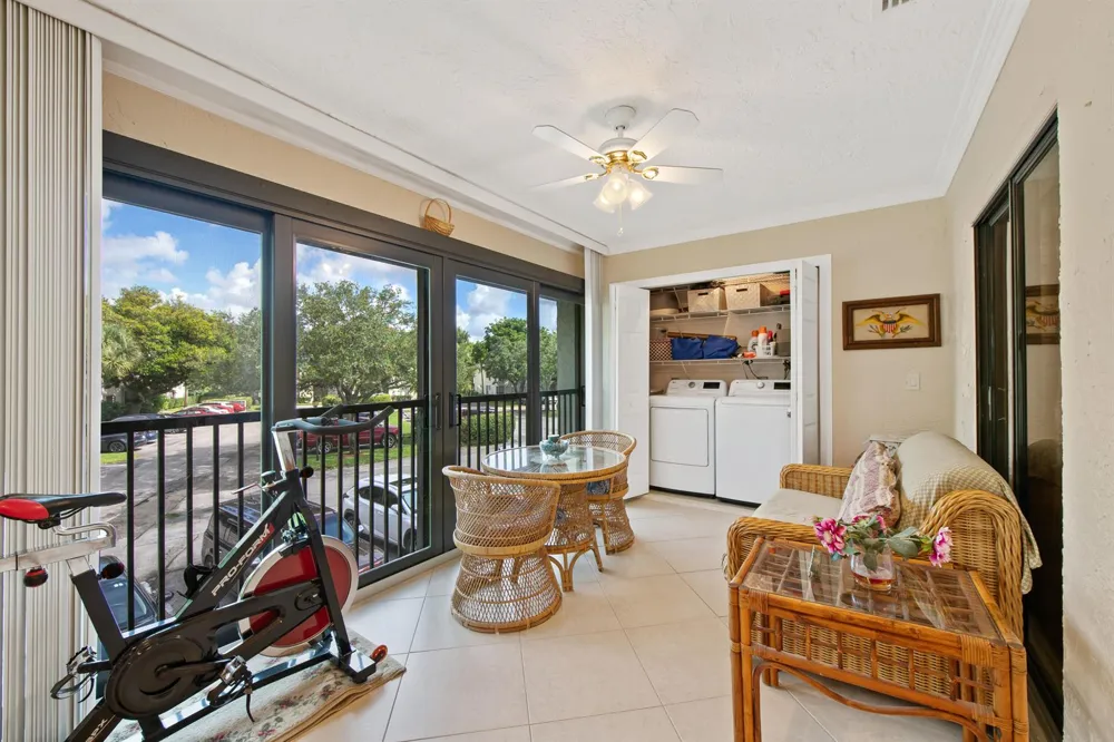 3459 COCOPLUM CIRCLE #3430 Coconut Creek, FL 33063