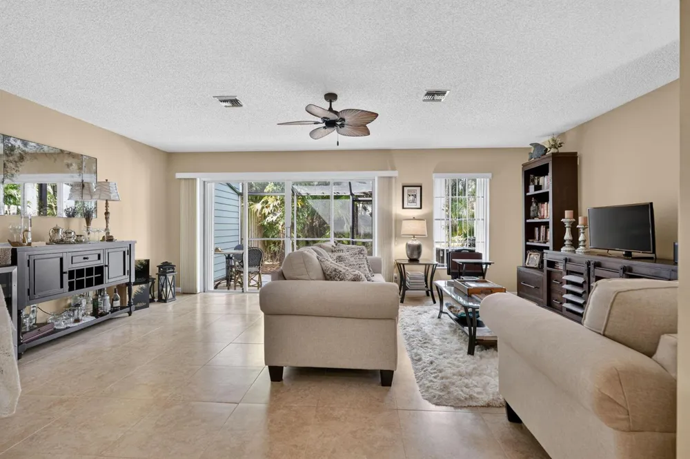 1401 OCEAN DUNES CIRCLE Jupiter, FL 33477