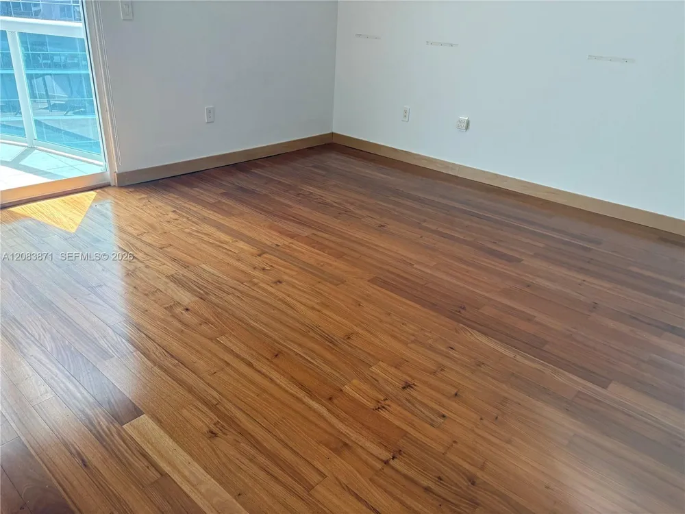 1800 Bayshore Dr #3601 Miami, FL 33132