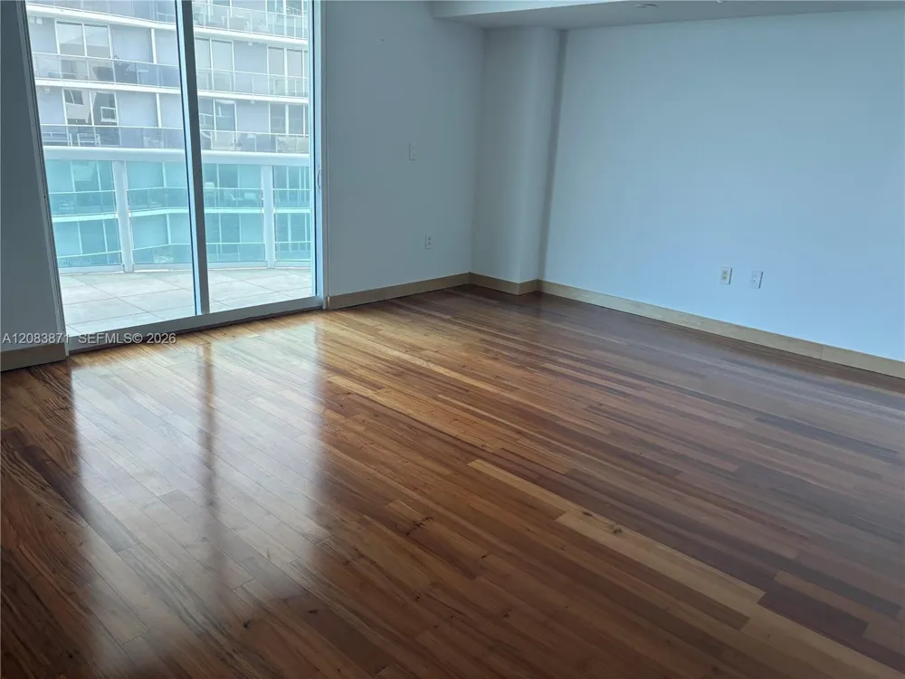 1800 Bayshore Dr #3601 Miami, FL 33132