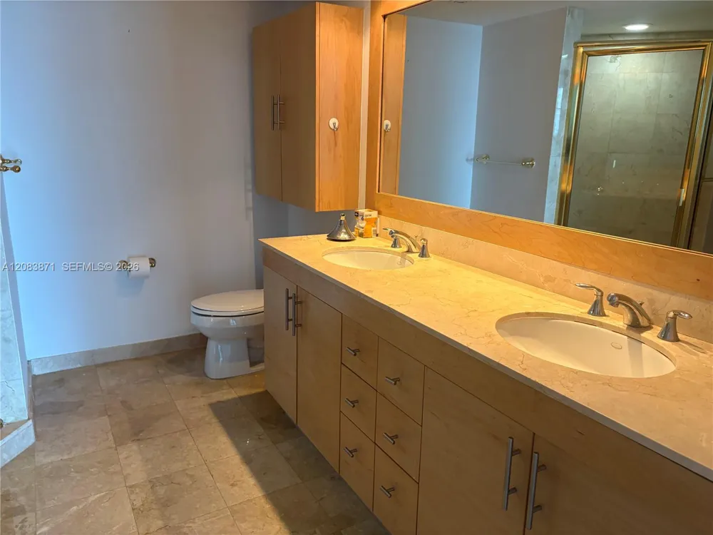 1800 Bayshore Dr #3601 Miami, FL 33132