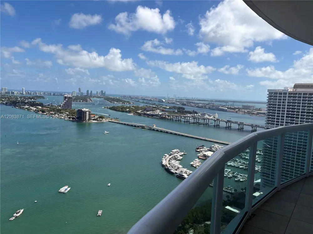 1800 Bayshore Dr #3601 Miami, FL 33132