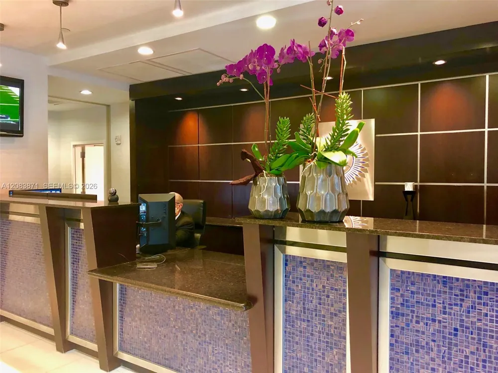 1800 Bayshore Dr #3601 Miami, FL 33132