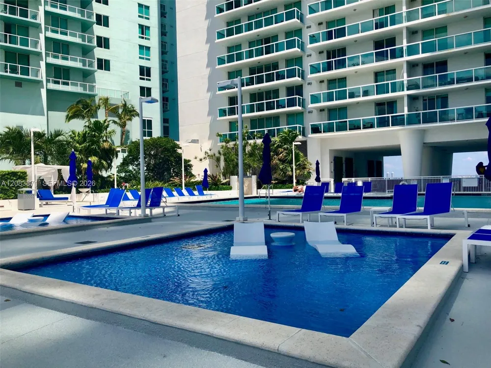 1800 Bayshore Dr #3601 Miami, FL 33132
