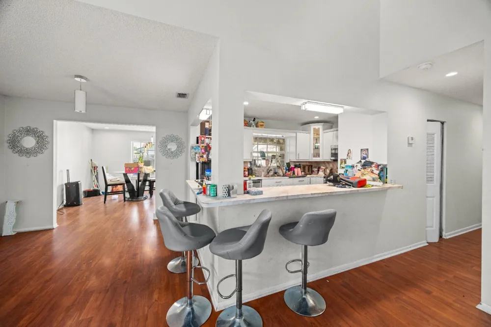 10975 NW 27th Place Sunrise, FL 33322