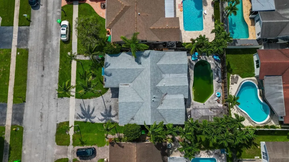 10975 NW 27th Place Sunrise, FL 33322