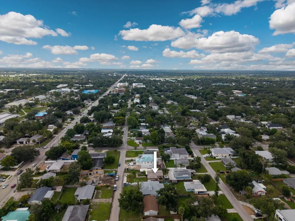 2350 LOMA LINDA STREET Sarasota, FL 34239