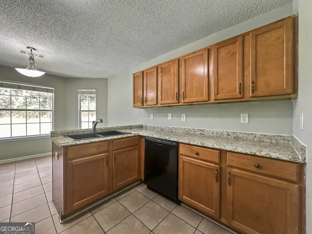1017 Maris LN McDonough, GA 30253
