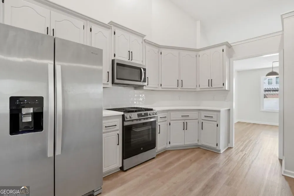 1003 Queensbury RUN Acworth, GA 30102