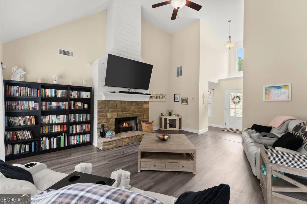225 Manor Mill WAY Commerce, GA 30529