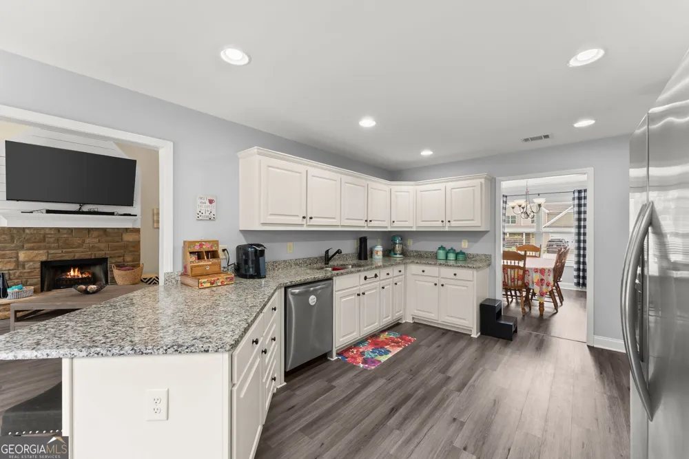 225 Manor Mill WAY Commerce, GA 30529