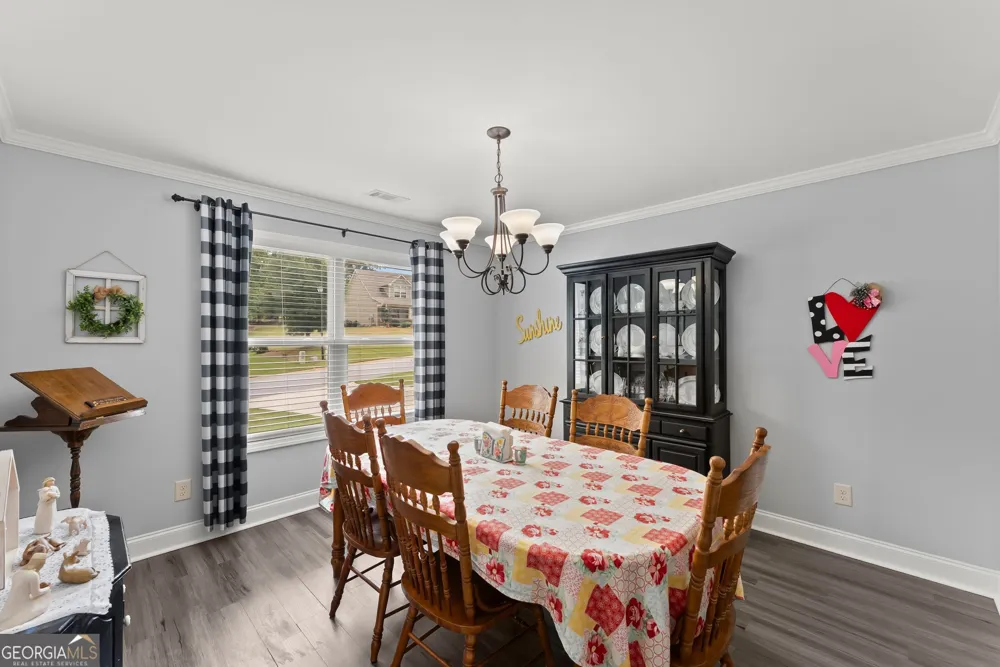 225 Manor Mill WAY Commerce, GA 30529