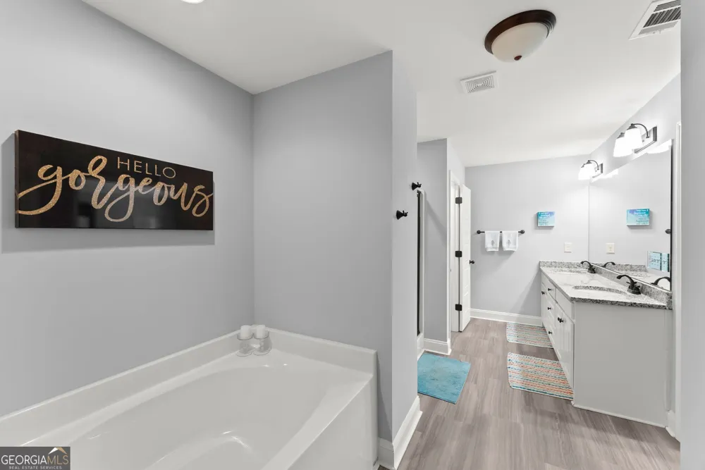 225 Manor Mill WAY Commerce, GA 30529