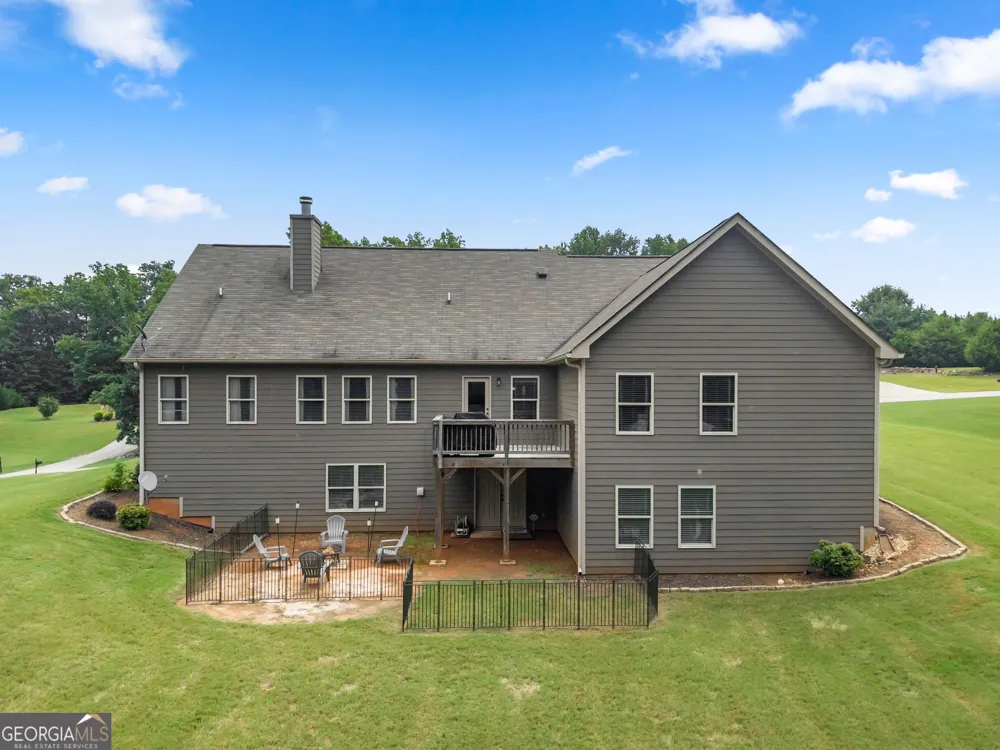 225 Manor Mill WAY Commerce, GA 30529