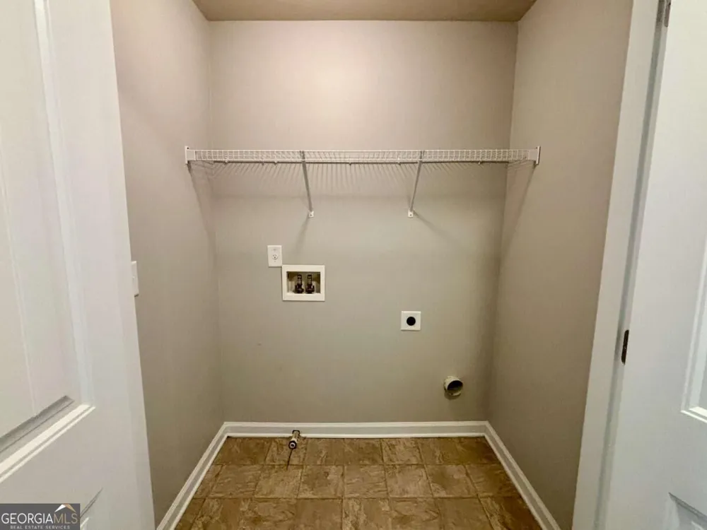 31 Brookwood PASS N Douglasville, GA 30134