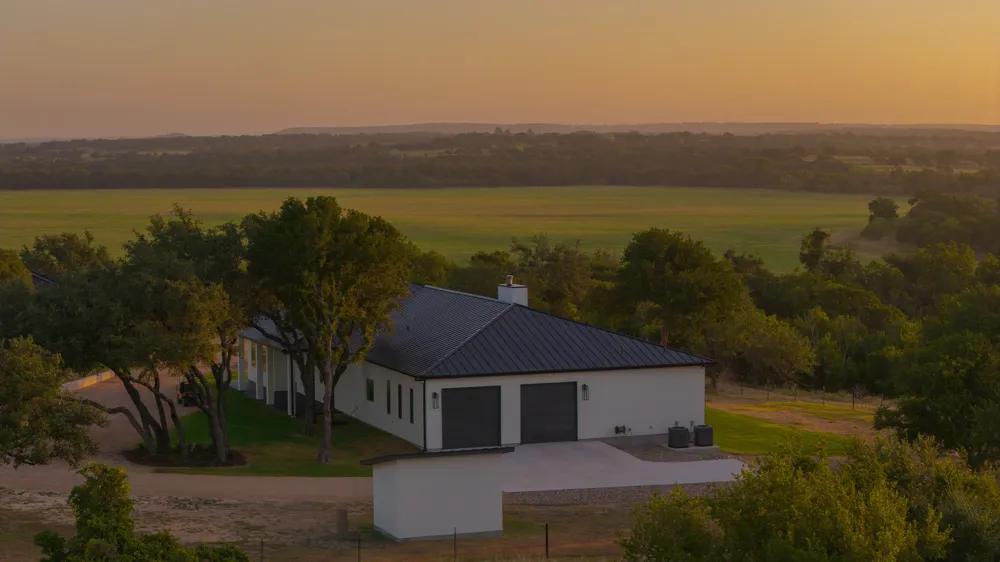 15104 N Hwy 281 Lampasas, TX 76550