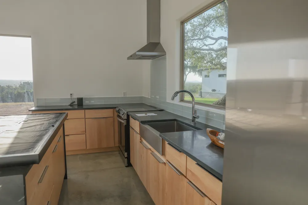 15104 N Hwy 281 Lampasas, TX 76550