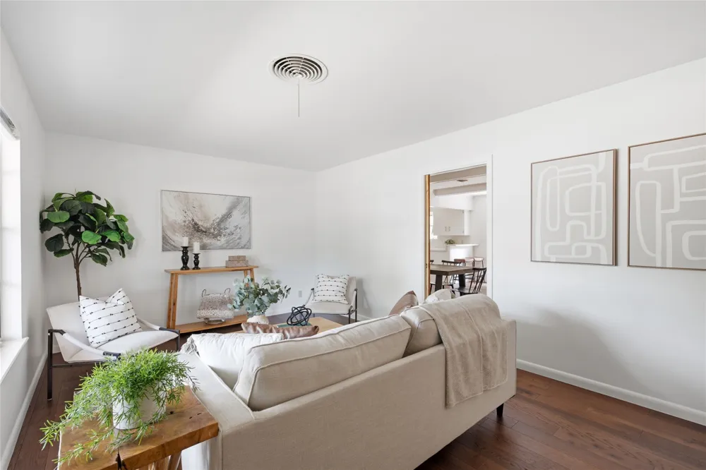 11605 Oaks Drive Austin, TX 78753