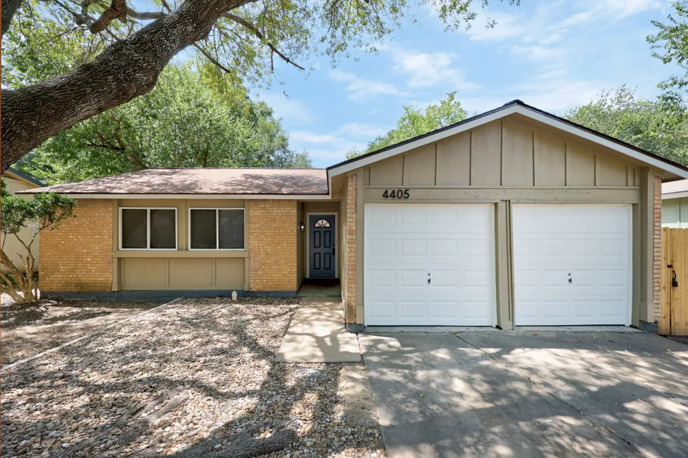 4405 Dovehill Drive Austin, TX 78744