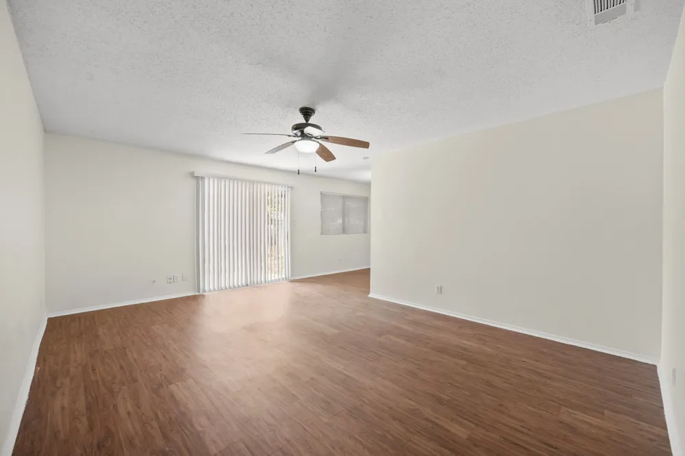 4405 Dovehill Drive Austin, TX 78744