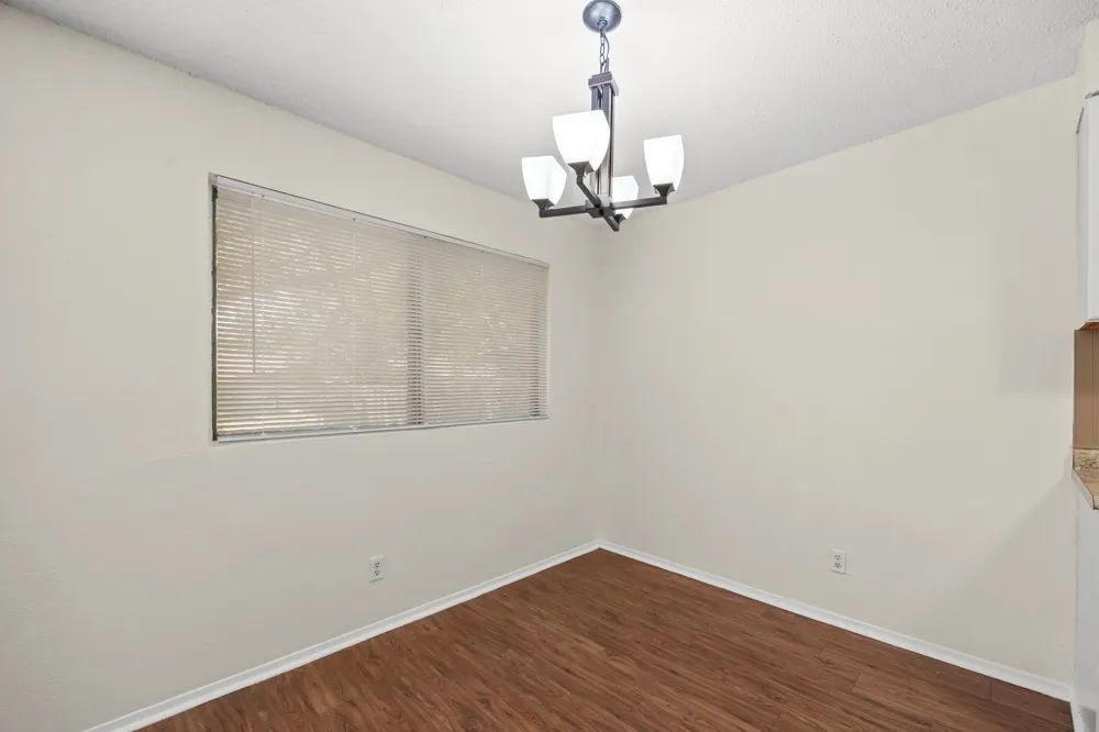4405 Dovehill Drive Austin, TX 78744