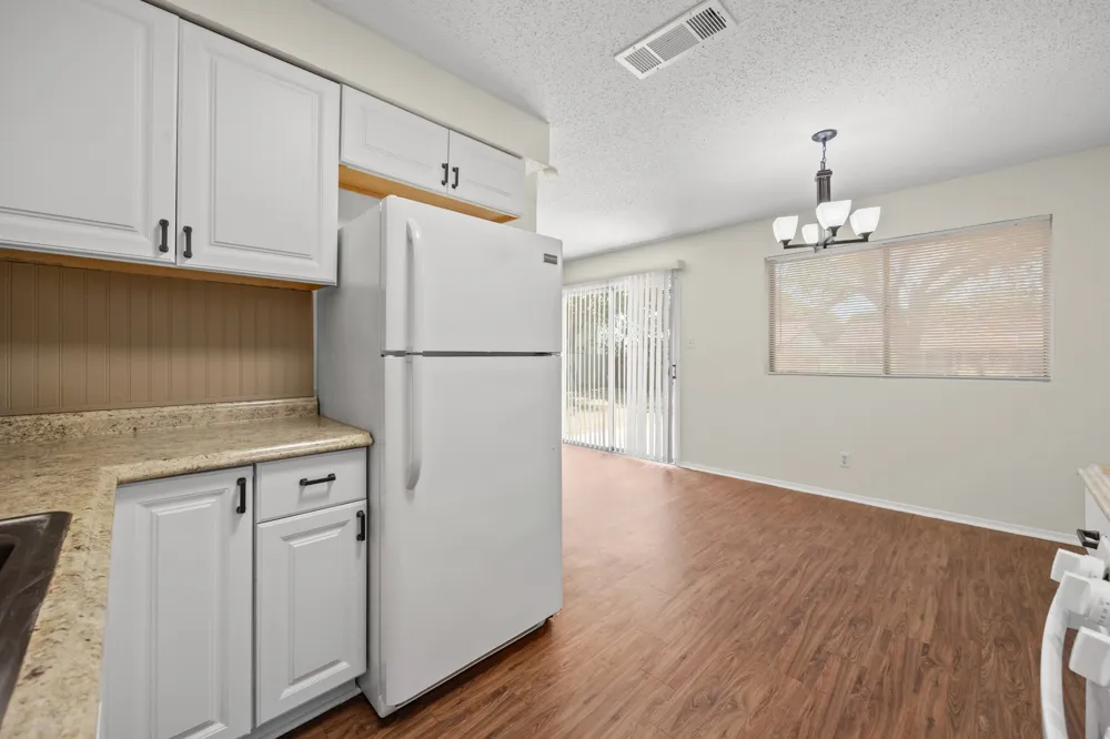 4405 Dovehill Drive Austin, TX 78744