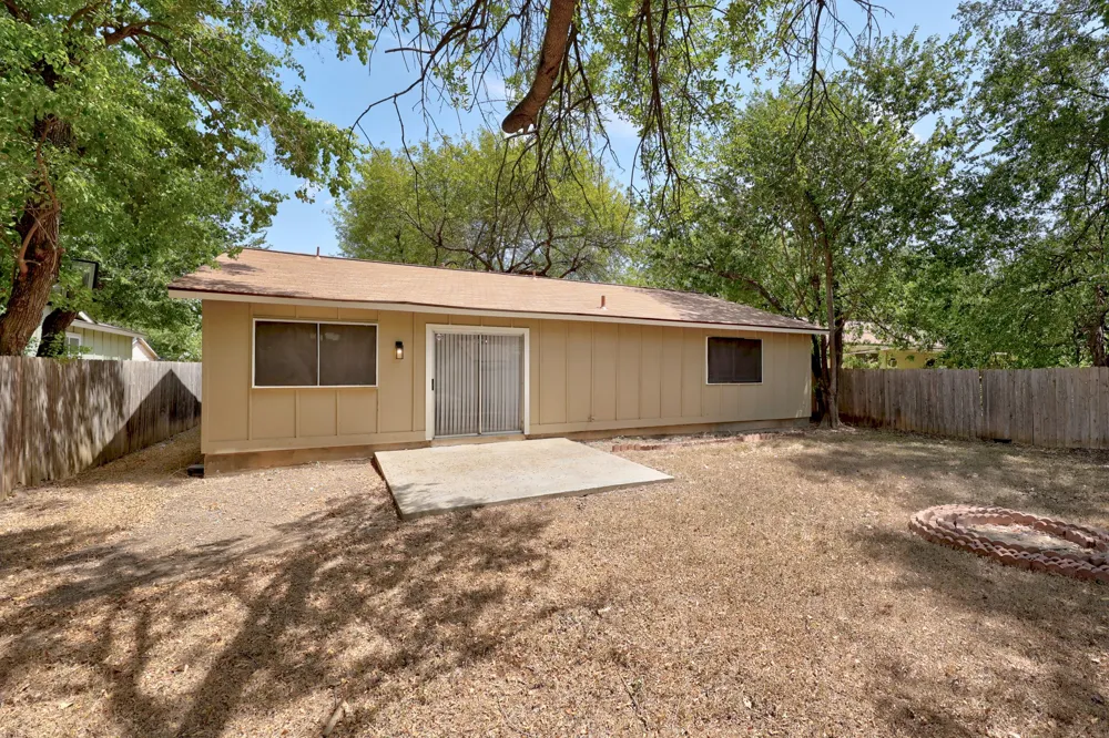 4405 Dovehill Drive Austin, TX 78744